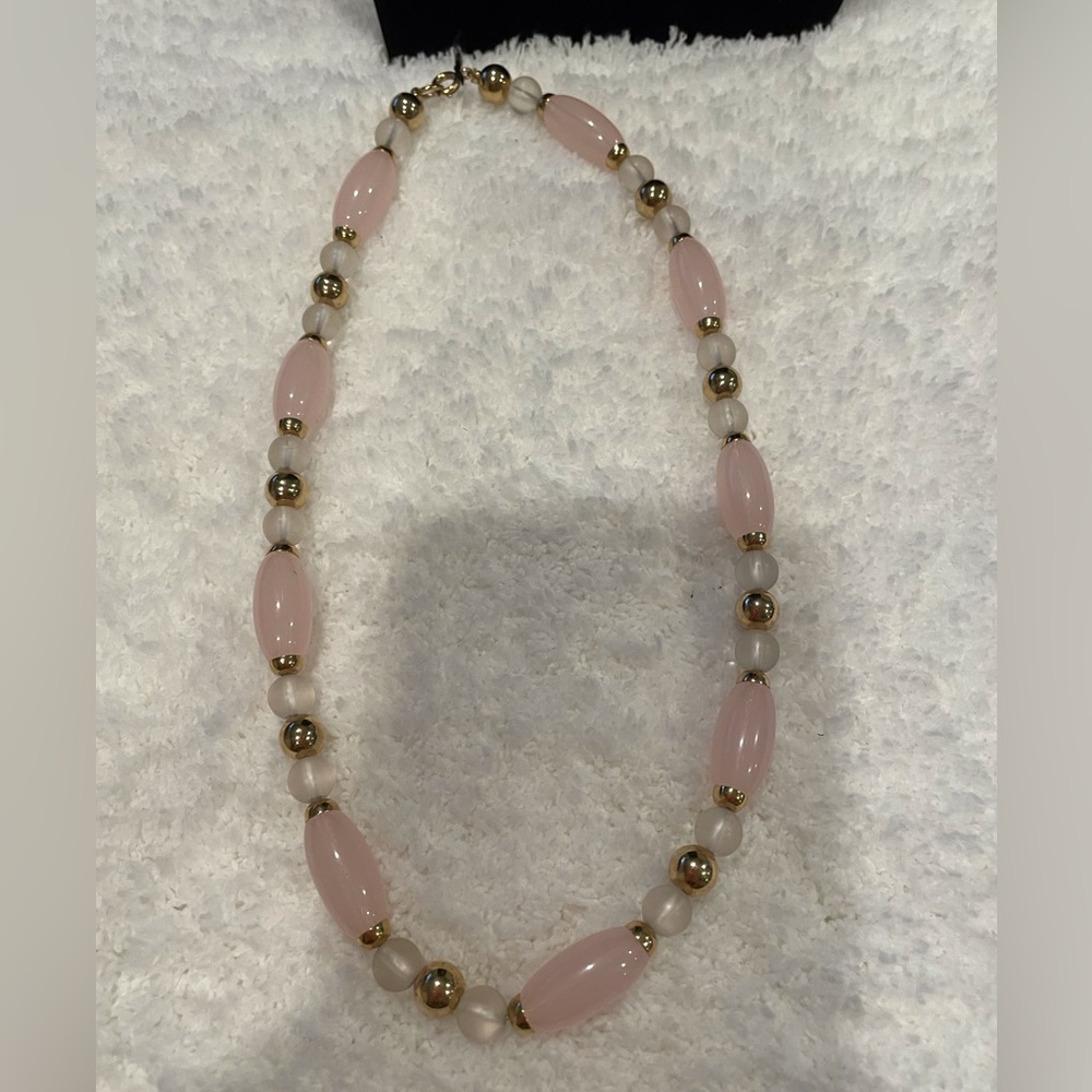 Pink & Gold tone necklace